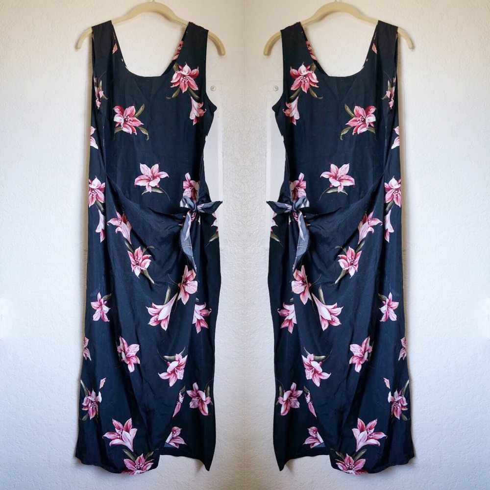 Hawaiian Floral Print Tie-Wrap Midi Dress